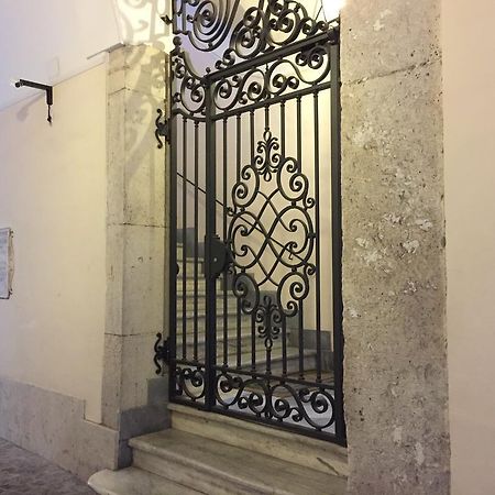 Bed and Breakfast Domus Capilupi Рим Экстерьер фото