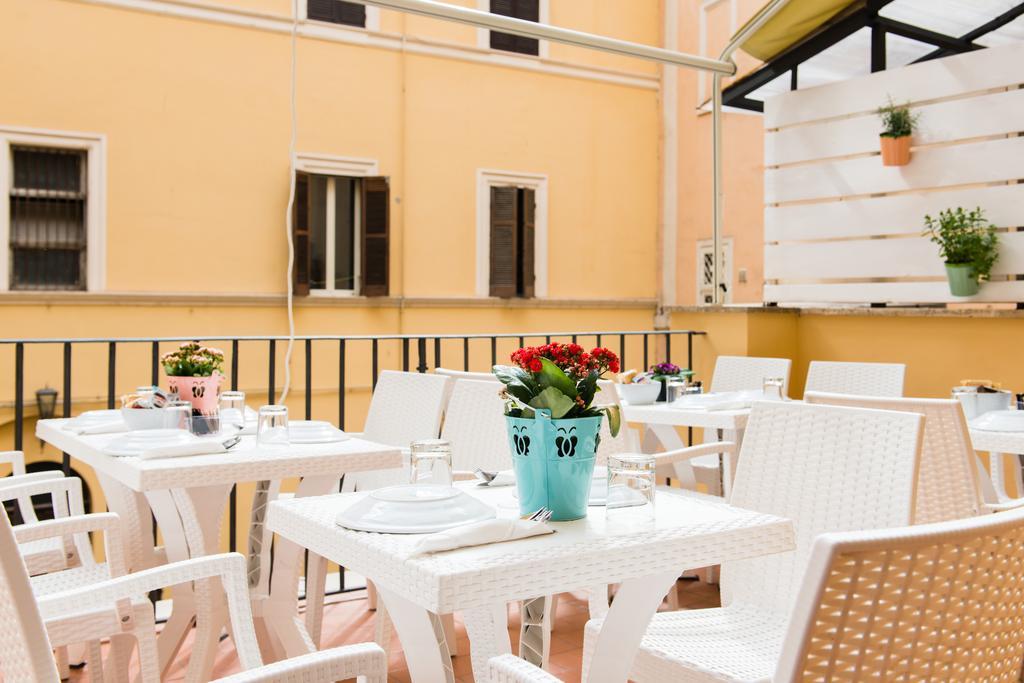 Bed and Breakfast Domus Capilupi Рим Экстерьер фото
