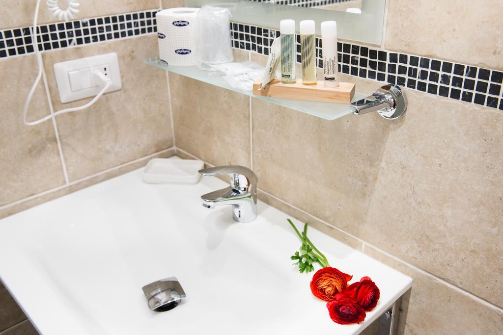 Bed and Breakfast Domus Capilupi Рим Экстерьер фото
