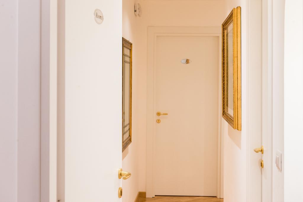 Bed and Breakfast Domus Capilupi Рим Экстерьер фото
